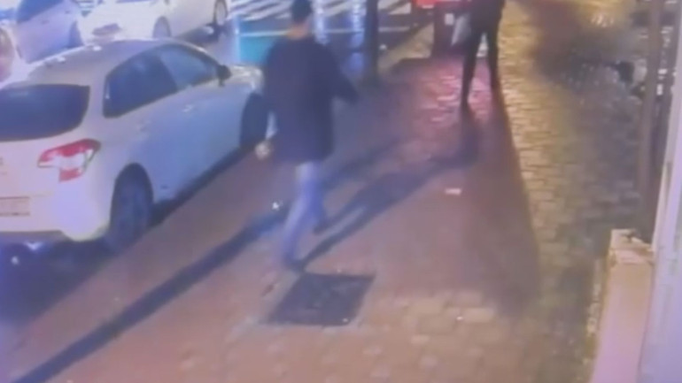 Mezdeke dansçısı Aynur Kanbur cinayeti Katil zanlısı keşif için olay yerinde