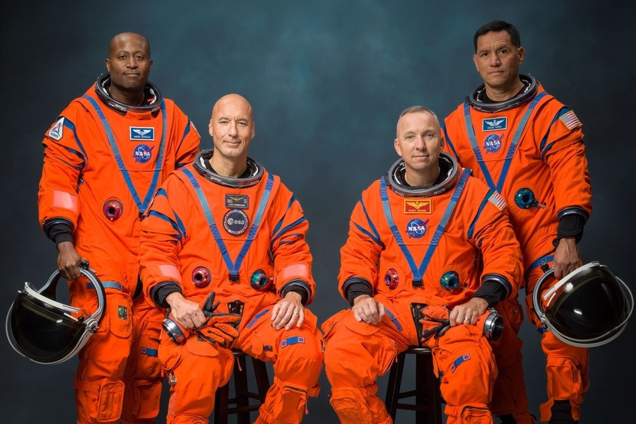 NASA Artemis III astronotlarını tanıttı 2 NASA Artemis III astronotlarını tanıttı