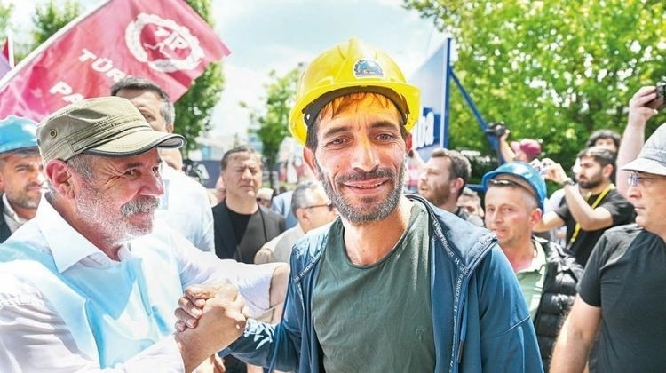 Sebahattin Bey paraları ödedi… Madenci kazandı 2 Sebahattin Bey paraları ödedi… Madenci kazandı