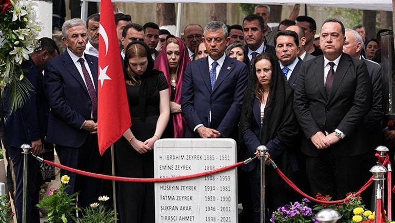 Siyaseti sarsan acı kayıp birinci yılında anıldı! Özgür Özel ve Mansur Yavaş, Ferdi Zeyrek'in mevlit programına katıldı