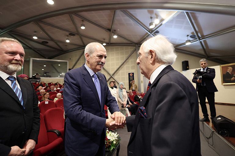 TBMM Başkanı Kurtulmuş: Türkiye kendi anayasasını yaparak önündeki bütün engelleri kaldıracak
