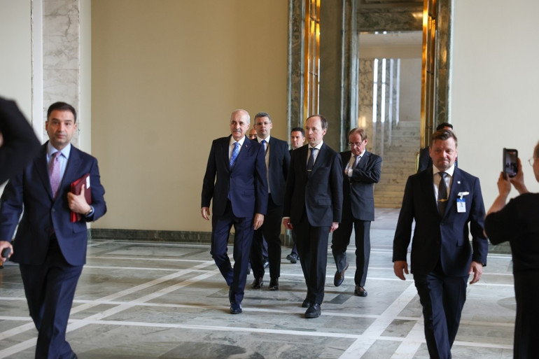 TBMM Başkanı Numan Kurtulmuş, Finlandiya Parlamentosu Başkanı Halla-Aho ile görüştü