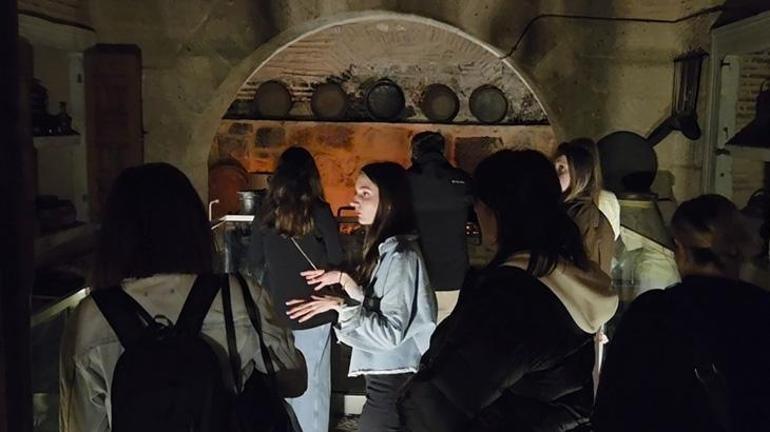 Topkapı Sarayı'nda gece ziyaretleri başladı 3 Topkapı Sarayı'nda gece ziyaretleri başladı