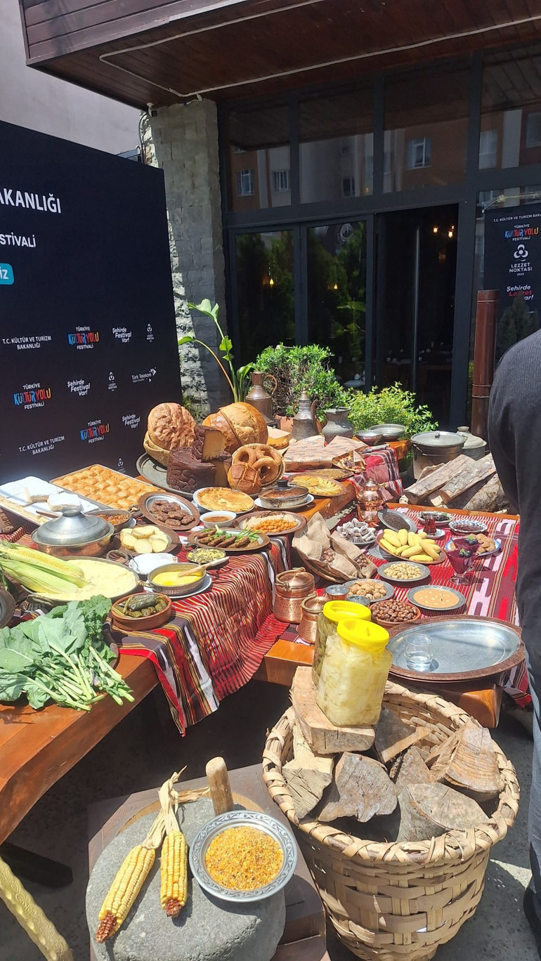 Trabzon Kültür Yolu Festivali coşkusu başladı