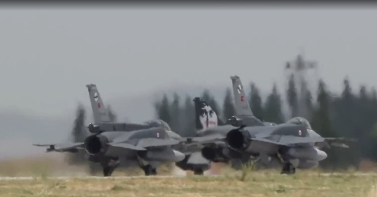 Türk Hava Kuvvetleri 115 yaşında: Savaş uçaklarından Fil Yürüyüşü