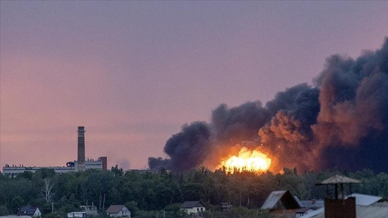 Ukraynadan Rusyaya yoğun İHA saldırısı: St. Petersburg vuruldu