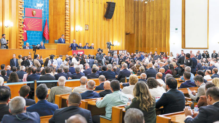 Yeni grup yöneticileri seçilecek 2 Yeni grup yöneticileri seçilecek