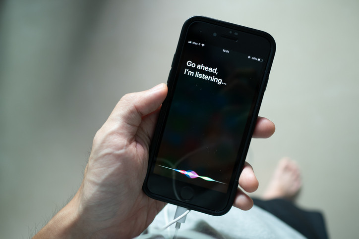 Yeni Siri’yi beklemek zorunda kalabilirsiniz