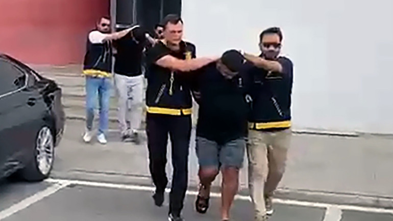 Adana’da borç anlaşmazlığı kanlı bitti PVC ustası husumet kurbanı oldu
