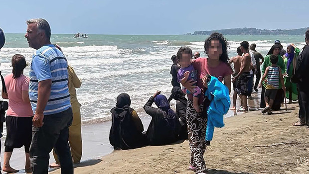 Adana’da denize giren 3 arkadaştan acı haber: Dalgalara kapılan 2 genç kurtarılamadı