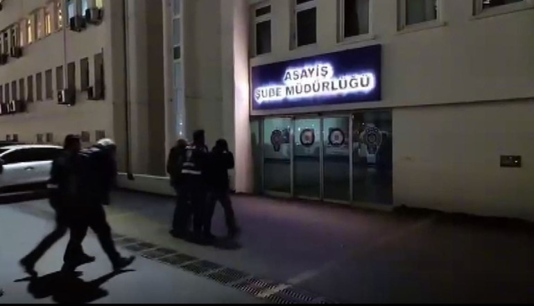 Ankarada fuhuş operasyonu: 16 gözaltı, 20 mağdur kadın kurtarıldı Çaresizliğimden faydalanıldı