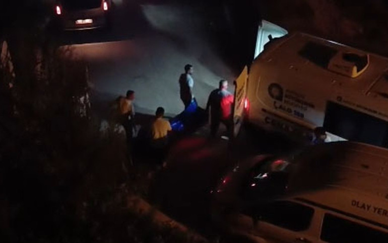 Antalyada maskeyle gelip Polis diye kapıyı çaldı: Eski sevgilisini vurup intihar etti