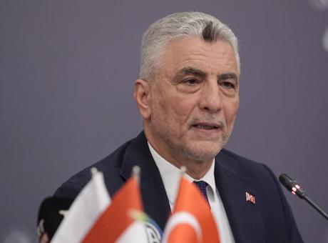 Bakan Bolat: Irak ile Türkiye arasındaki ticareti 30 milyar dolarlık hacme ulaştırma konusunda kararlıyız