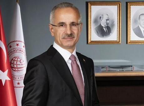 Bakan Uraloğlu: Kalkınma Yolu Projesi'nde bu yıl ilk taşın konulması hedefleniyor 2 Bakan Uraloğlu: Kalkınma Yolu Projesi'nde bu yıl ilk taşın konulması hedefleniyor