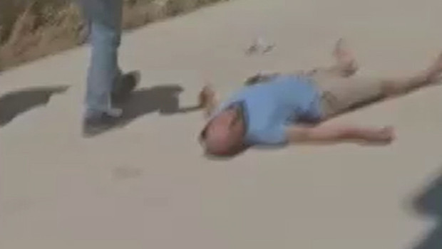 Cam temizliği yaparken dengesini kaybetti: Aksaray’da beton zemine düşen adam ağır yaralandı