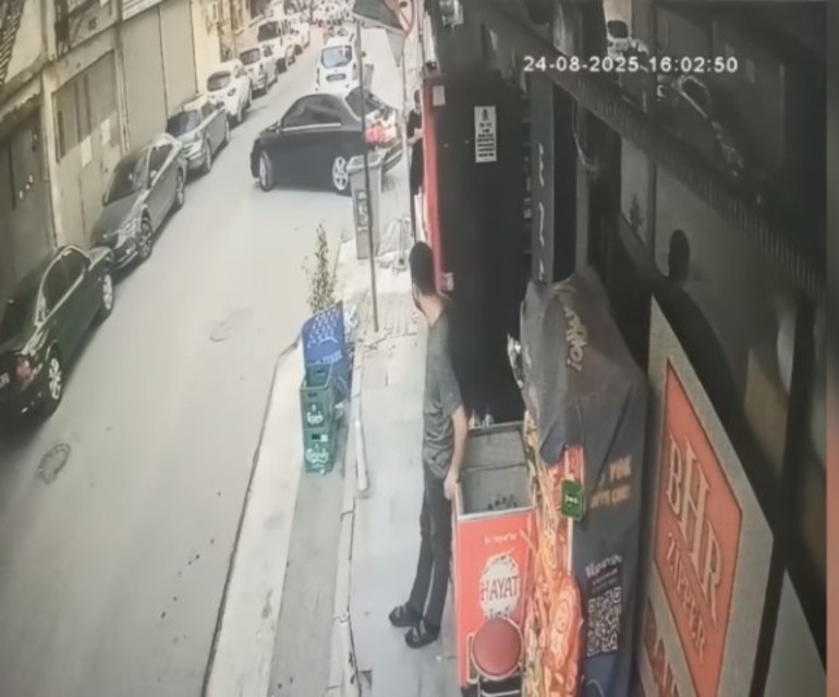 Çocukluk arkadaşına ihanet kurşunu: Aralarındaki ilişkiyi öğrenince aracında vurdu