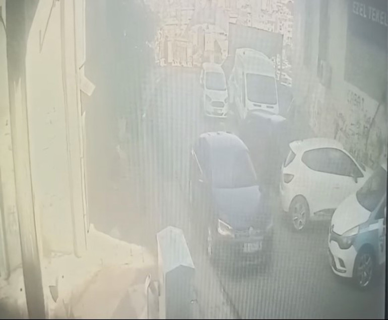 Çocukluk arkadaşına ihanet kurşunu: Aralarındaki ilişkiyi öğrenince aracında vurdu