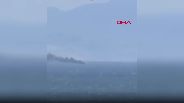 Didim açıklarında tekne yangını: 2 kişi denizden kurtarıldı