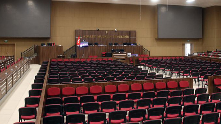 Eski tuğgenerale FETÖ üyeliğinden hapis cezası 2 Eski tuğgenerale FETÖ üyeliğinden hapis cezası