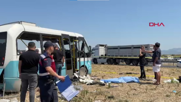Manisa’da feci kaza! 1 kişi öldü 11 kişi yaralandı… Kazanın görüntüleri ortaya çıktı