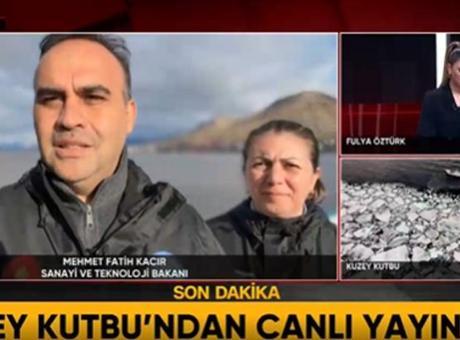 Sanayi ve Teknoloji Bakanı Mehmet Fatih Kacır, Kuzey Kutbu'ndan canlı yayınla CNN Türk'te 2 Sanayi ve Teknoloji Bakanı Mehmet Fatih Kacır, Kuzey Kutbu'ndan canlı yayınla CNN Türk'te