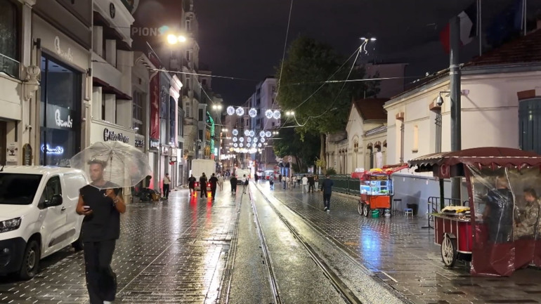 Son dakika hava durumu raporları 25 Temmuz 2026 | 35 ilde turuncu ve sarı alarm: Meteorolojiden kuvvetli yağış, fırtına, toz taşınımı uyarısı