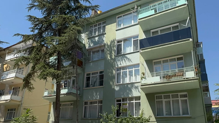 Aidat tartışmasında kanlı son: Kiracı, yöneticiyi bıçakladı