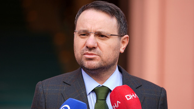 Bakan Gürlek’ten YAŞ’ta terfi alan komutanlara tebrik