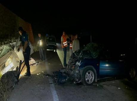 Bursa’da feci kaza! İki otomobil kafa kafaya çarpıştı: 2 ölü, 5 yaralı