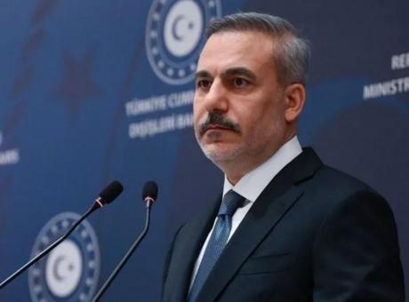 Dışişleri Bakanı Hakan Fidan, Kuveytli mevkidaşı Al-Sabah ile telefonda görüştü