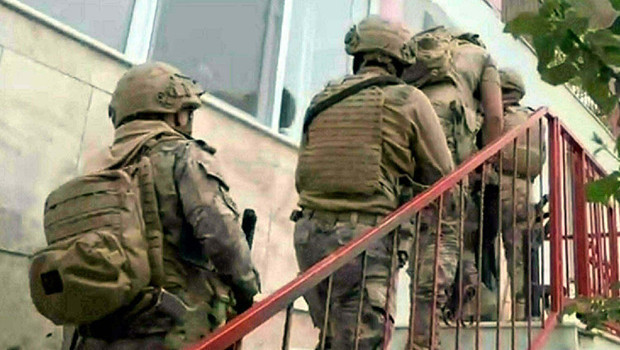 İzmir merkezli 3 ilde çete operasyonu: 36 şüpheliye gözaltı kararı