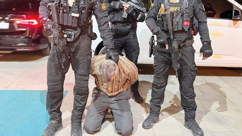 Tehdit ediliyorlar efsanesi