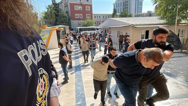 3 milyar 915 milyon TLlik işlem hacmi incelemede: 46 şüpheli adliyede