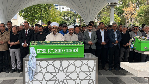 3 yaşındaki Kaan’ın kahreden ölümü: Babasının kucağındayken üzerine kaya parçası devrildi