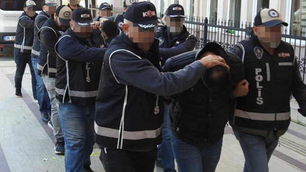Aralarında iş insanları da var: Fuhuş ve uyuşturucu operasyonunda 20 gözaltı