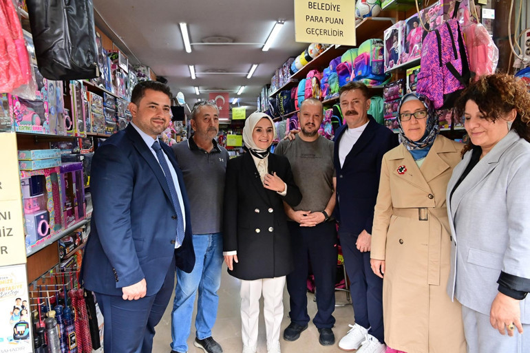Bakan Göktaş, Türkiye Yüzyılı Buluşmaları kapsamında Bahçelievler’i ziyaret etti