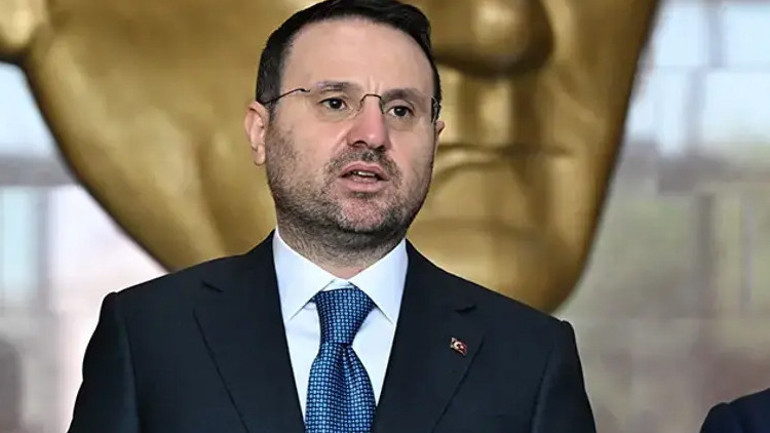 Bakan Gürlekten Ahmet Şıka suç duyurusu ve tazminat davası: İddialar tamamen iftira