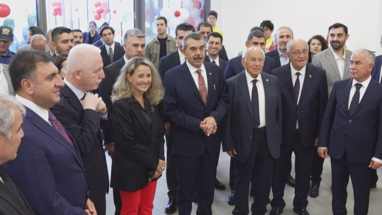 Bakan Yusuf Tekinden açıklama: Meslek lisesine giden öğrenci oranı yüzde 43e ulaştı