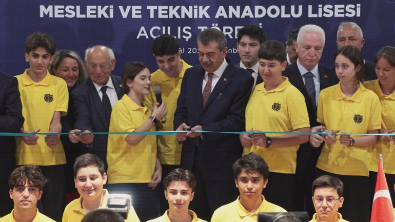 Bakan Yusuf Tekinden açıklama: Meslek lisesine giden öğrenci oranı yüzde 43e ulaştı