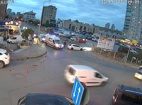 Başakşehir’de ambulansa yol vermeyen sürücüye 466 bin lira ceza