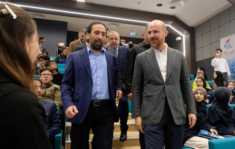 Bilal Erdoğandan dikkat çeken açıklamalar: Bir sonraki çığır sağlık teknolojilerinde olacak