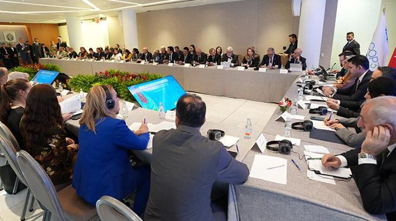 COP31 Başkanı Murat Kurum, New York’ta ‘Dirençli Şehirler-SURFF Girişimi’ni başlattı 6 COP31 Başkanı Murat Kurum, New York’ta ‘Dirençli Şehirler-SURFF Girişimi’ni başlattı