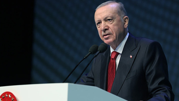 Cumhurbaşkanı Erdoğan’dan Türk Dil Bayramı mesajı: Diline sahip çıkan millet, tarihine ve geleceğine de sahip çıkar