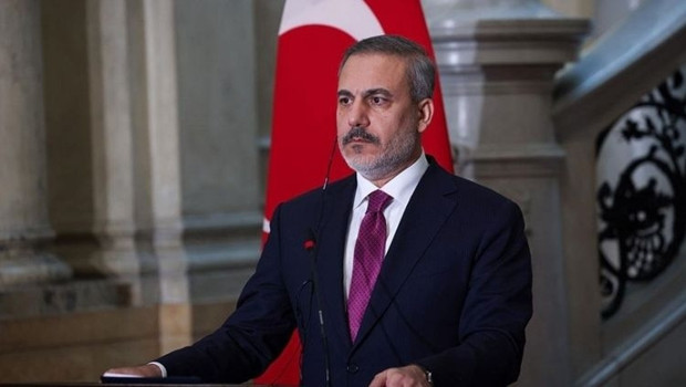Dışişleri Bakanı Hakan Fidan, KKTC Cumhurbaşkanı Erhürman ve mevkidaşı Ertuğruloğlu ile görüştü