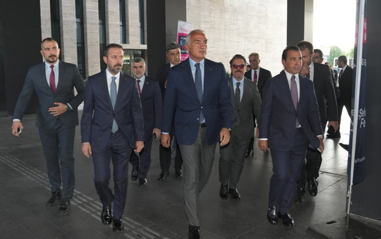 İstanbulda Kültür Yolu heyecanı: 400den fazla etkinlikle sanat şöleni başladı