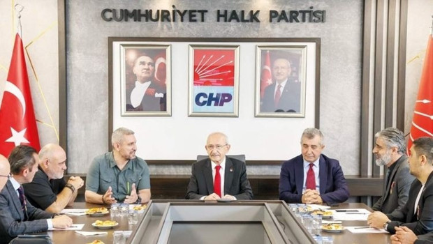 Kılıçdaroğlu, gazilerle bir araya geldi