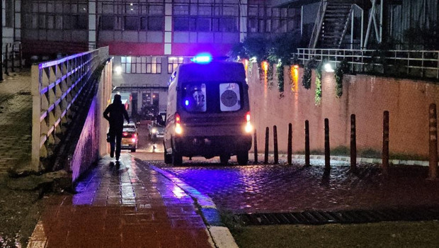 Kömür silosuna düşen madenci yoğun bakıma alındı