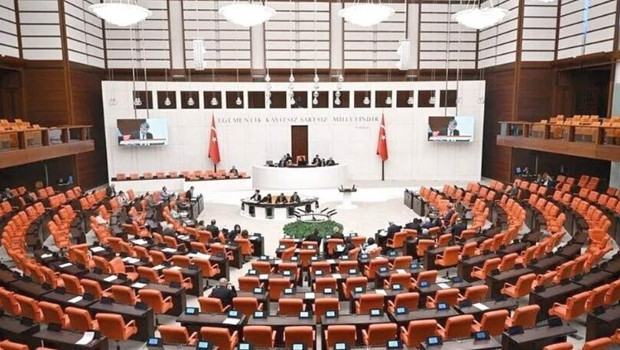Meclis’e Konya güneşi