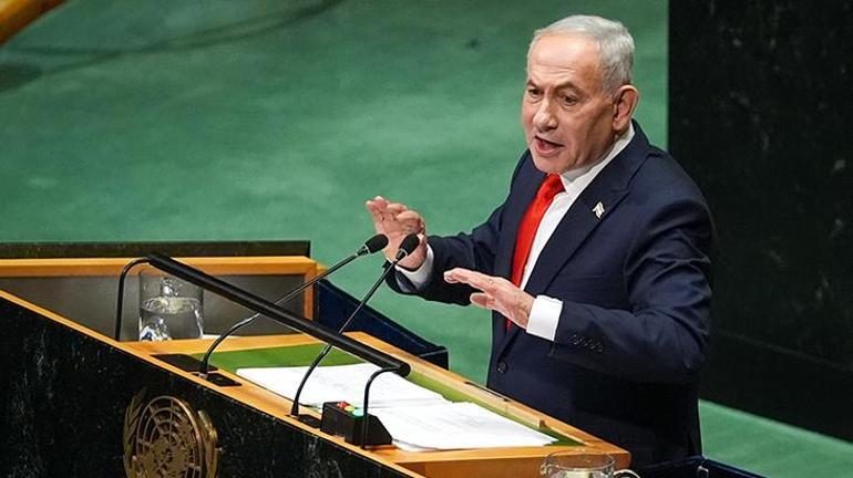 Netanyahu, Birleşmiş Milletler Genel Kurulu'na elinde bombayla geldi! 3 Netanyahu, Birleşmiş Milletler Genel Kurulu'na elinde bombayla geldi!
