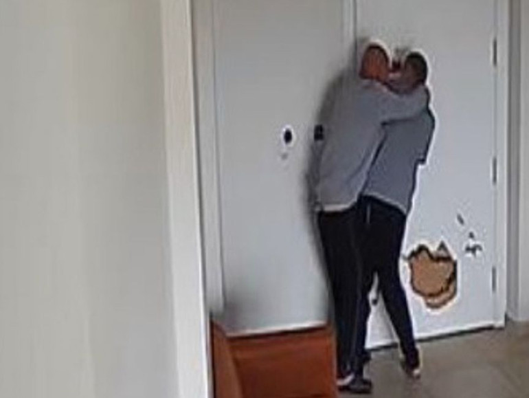 Tek kelimeyle skandal Zihinsel engelli hastaları odaya kilitlediler: Sonrası korkunç